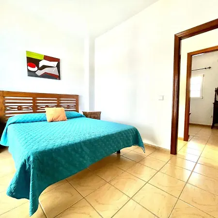 Villa Con Piscina Privada Y Estupenda Vista * Puerto Calero